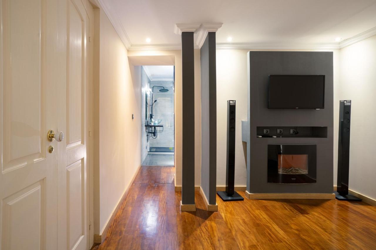 Charming Apt In Historic House Coimbra Luaran gambar