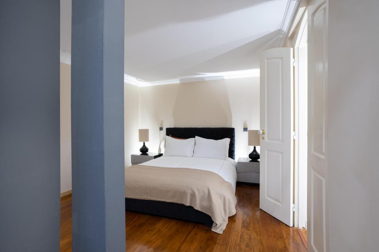 Charming Apt In Historic House Coimbra Luaran gambar